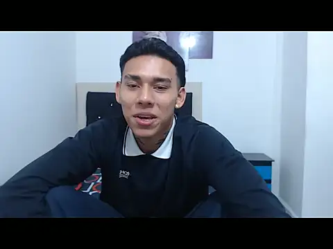 Snapshot of sebasbight chatting on September 12, 8:42 pm sebasbight online show from September 12, 8:42 pm