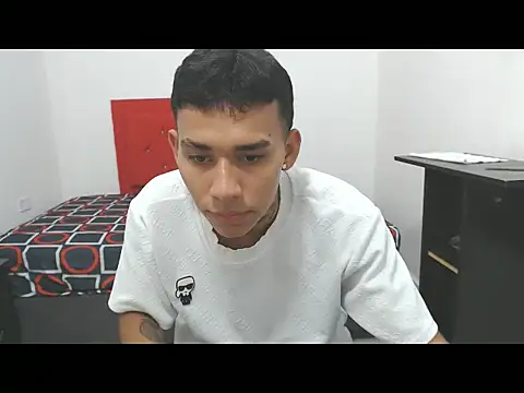 Snapshot of sebasbight chatting on September 23, 8:12 pm sebasbight online show from September 23, 8:12 pm