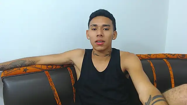 Snapshot of sebasbight chatting on September 25, 8:34 pm sebasbight online show from September 25, 8:34 pm