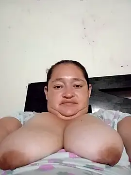 Sexyy-BBW online show from September 30, 7:13 am