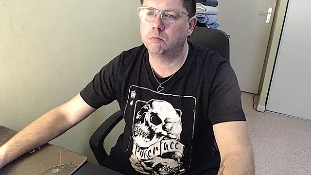 blueandwhite1 online show from February 3, 5:24 pm