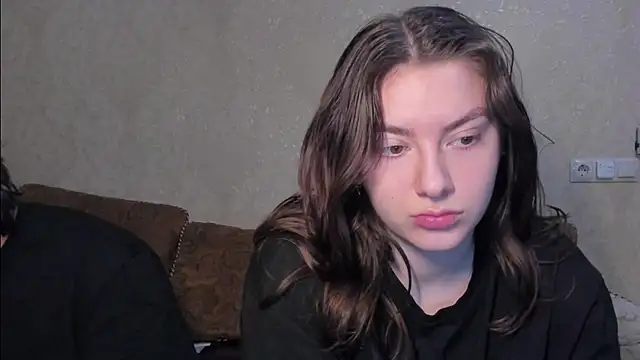 muuur fam online show from December 15, 9:52 pm