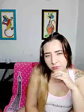 Snapshot of isabella_lovem chatting on November 9, 6:12 am isabella lovem online show from November 9, 6:12 am