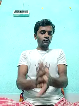 ShinuRoy online show from December 17, 11:55 pm