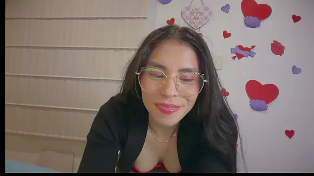 Snapshot of sasha_jonne chatting on February 20, 6:26 am sasha jonne online show from February 20, 6:26 am