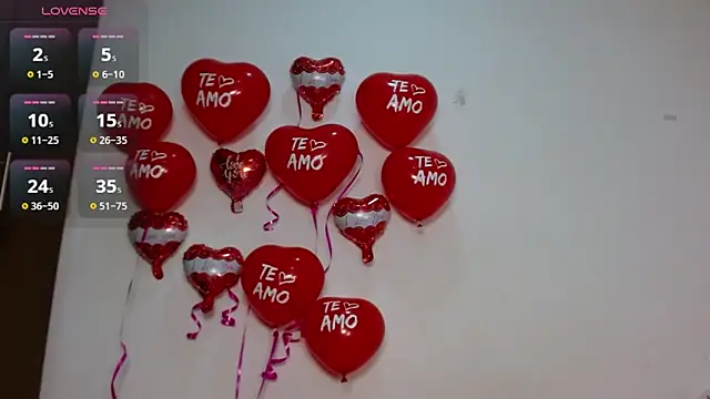 Kayla21  online show from February 12, 1:06 pm