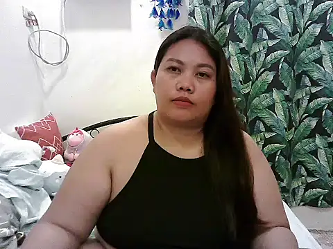 Snapshot of Bubble_Buns chatting on October 18, 3:02 pm Bubble Buns online show from October 18, 3:02 pm