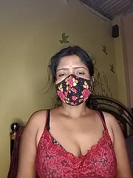 Love143A online show from March 27, 3:56 am