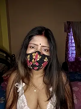 Love143A online show from April 8, 4:01 am