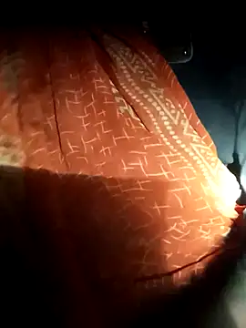 Snapshot of Maya5656 chatting on September 21, 11:28 pm Maya5656 online show from September 21, 11:28 pm