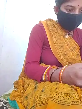 Snapshot of Maya5656 chatting on October 21, 9:10 am Maya5656 online show from October 21, 9:10 am