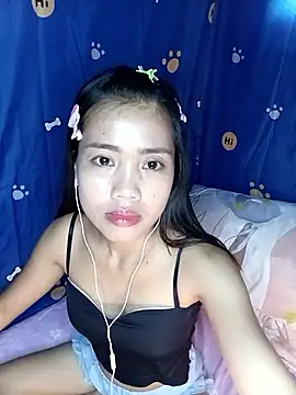 Snapshot of AnnewithanE chatting on November 1, 1:18 am AnnewithanE online show from November 1, 1:18 am