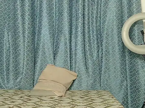 Its-ishikaa online show from September 29, 3:44 am