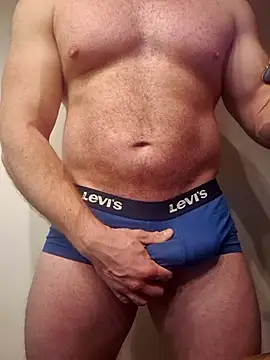 AlphaGymMale online show from December 17, 1:00 am