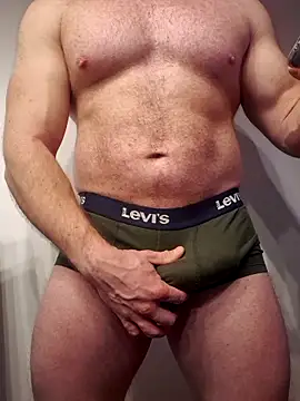 AlphaGymMale online show from December 22, 10:01 am