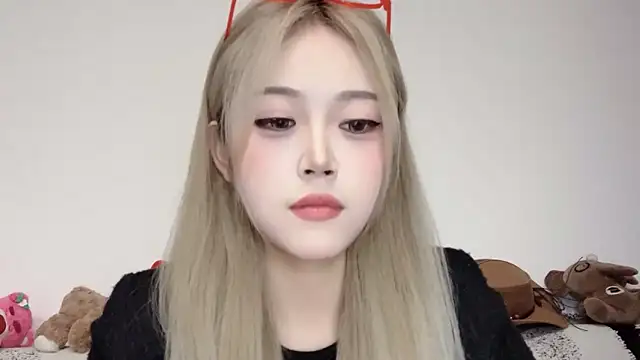 Snapshot of XingKongCOCO-107 chatting on October 25, 11:51 am XingKongCOCO-107 online show from October 25, 11:51 am