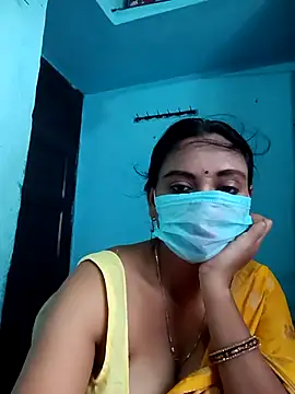 Snapshot of Mast-Haseena chatting on June 8, 1:28 am Mast-Haseena online show from June 8, 1:28 am