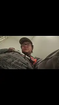 Snapshot of bigdickdaddy12691 chatting on November 5, 10:15 am bigdickdaddy12691 online show from November 5, 10:15 am