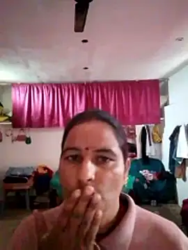 Snapshot of Suhani_hot12 chatting on December 22, 4:42 am Suhani hot12 online show from December 22, 4:42 am