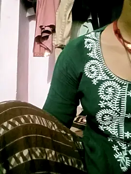Snapshot of Hot-yuo84 chatting on October 3, 6:16 pm Hot-yuo84 online show from October 3, 6:16 pm