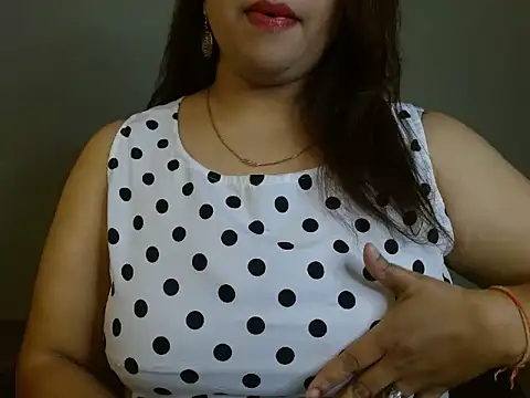 Your candy 47 online show from November 11, 4:07 pm