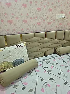 Snapshot of Jenny1401 chatting on October 22, 4:18 pm Jenny1401 online show from October 22, 4:18 pm