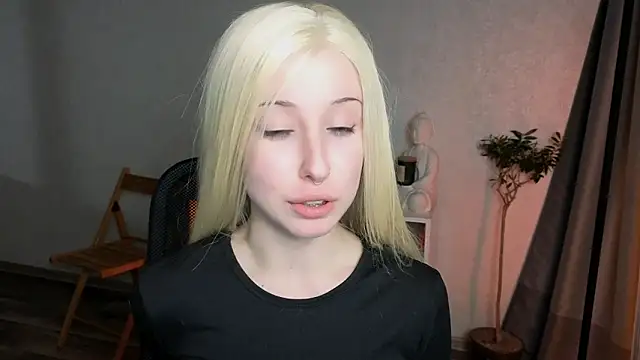 YukiMisa online show from March 20, 5:29 pm