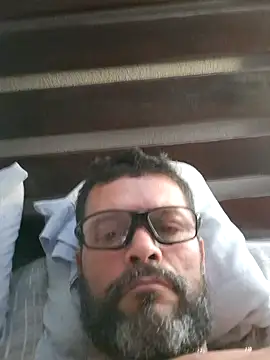 pittivm online show from March 28, 2:22 am