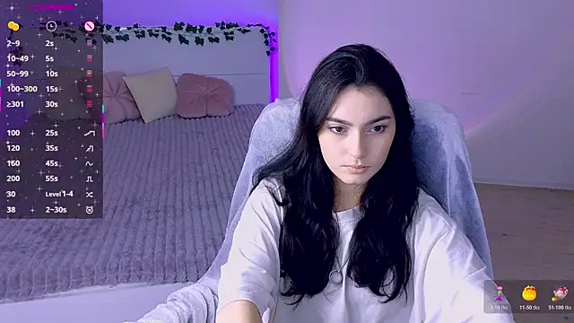 Snapshot of Andres_sssss chatting on December 3, 10:08 pm Andres sssss online show from December 3, 10:08 pm