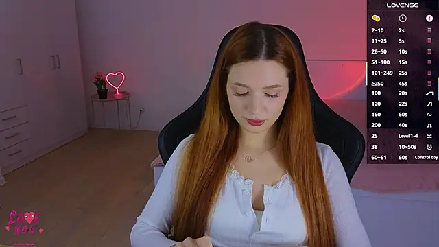 Snapshot of CuteAriel7 chatting on December 22, 6:49 pm CuteAriel7 online show from December 22, 6:49 pm