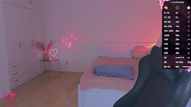 CuteAriel7 online show from March 25, 5:52 pm