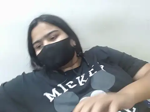 Nataliya Singh online show from March 30, 2:07 pm