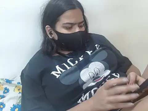 Nataliya Singh online show from April 1, 2:45 am