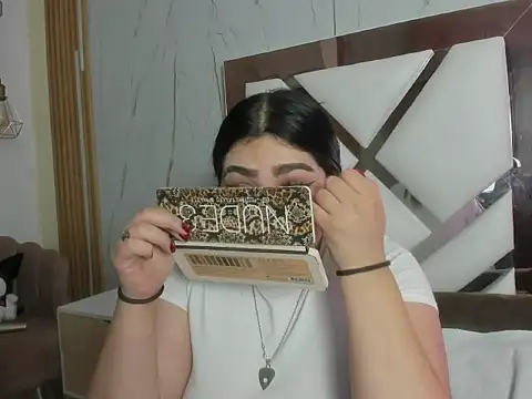 im bunny   online show from March 19, 11:36 am