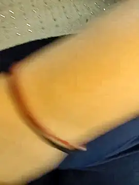 SafiroFer online show from December 13, 9:31 pm