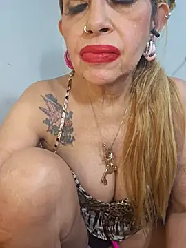 Sweeteangel online show from April 19, 9:28 pm