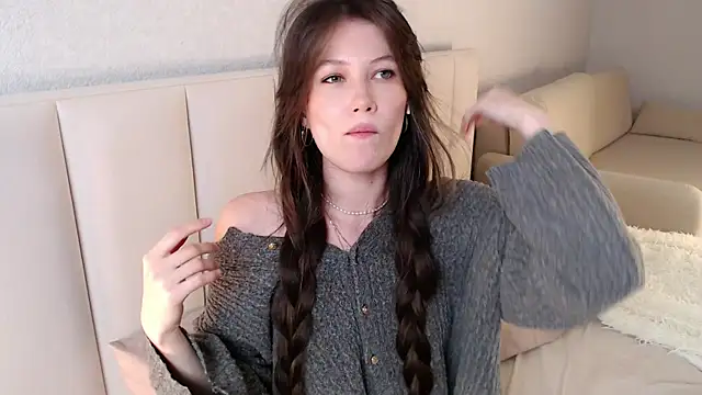 Snapshot of lustessence chatting on May 30, 6:27 pm lustessence online show from May 30, 6:27 pm