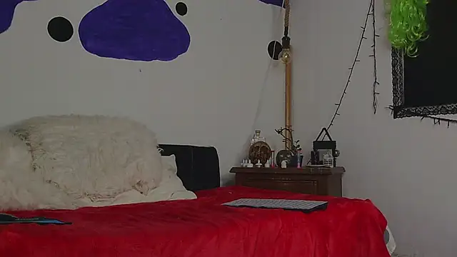 MeganBrown4 online show from September 16, 1:56 pm