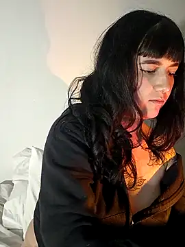 Jinx  x online show from December 20, 4:41 am