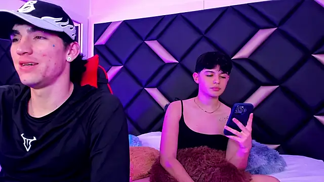 Handsomeboyss19 online show from October 15, 3:17 am