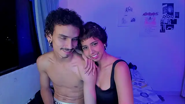 Snapshot of lordpussy__ chatting on February 17, 2:30 am lordpussy online show from February 17, 2:30 am