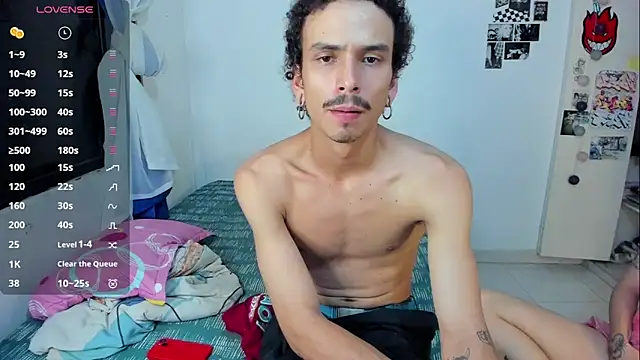Snapshot of lordpussy__ chatting on March 31, 2:24 am lordpussy online show from March 31, 2:24 am