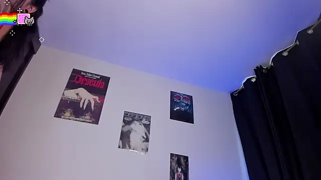 Snapshot of Velvet_Moon1 chatting on September 30, 4:34 pm Velvet Moon1 online show from September 30, 4:34 pm