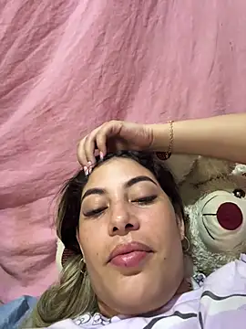 Snapshot of obedient_whore_messyy chatting on October 2, 5:03 am obedient whore messyy online show from October 2, 5:03 am