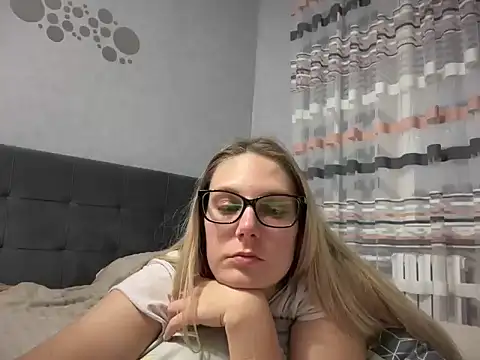 NikexPretty online show from October 4, 6:06 pm