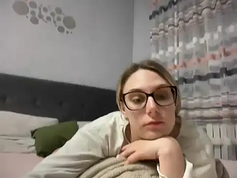 NikexPretty online show from March 31, 5:13 pm