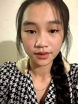 Snapshot of -Lie-06 chatting on September 19, 5:42 am -Lie-06 online show from September 19, 5:42 am