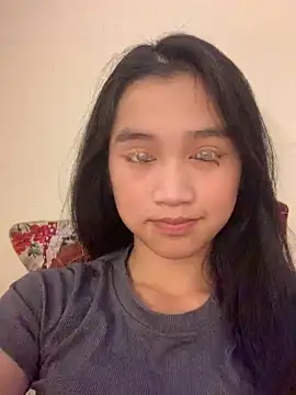 Snapshot of -Lie-06 chatting on September 26, 11:47 am -Lie-06 online show from September 26, 11:47 am