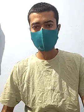 Snapshot of GirlsCrush_ chatting on September 16, 9:43 am GirlsCrush online show from September 16, 9:43 am