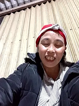 me-cute online show from November 4, 11:53 am